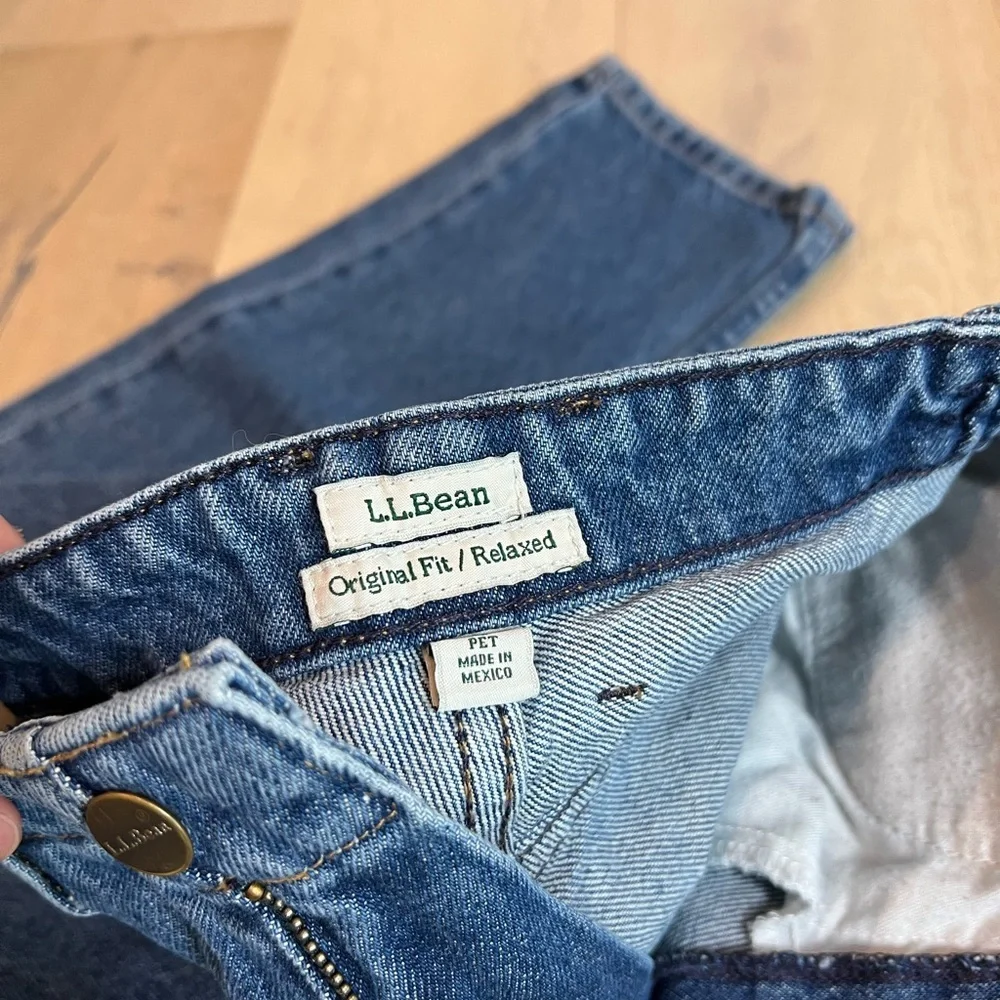 L.L. Bean Women's High Rise Jeans - Medium Blue Denim - Picture 7 of 10